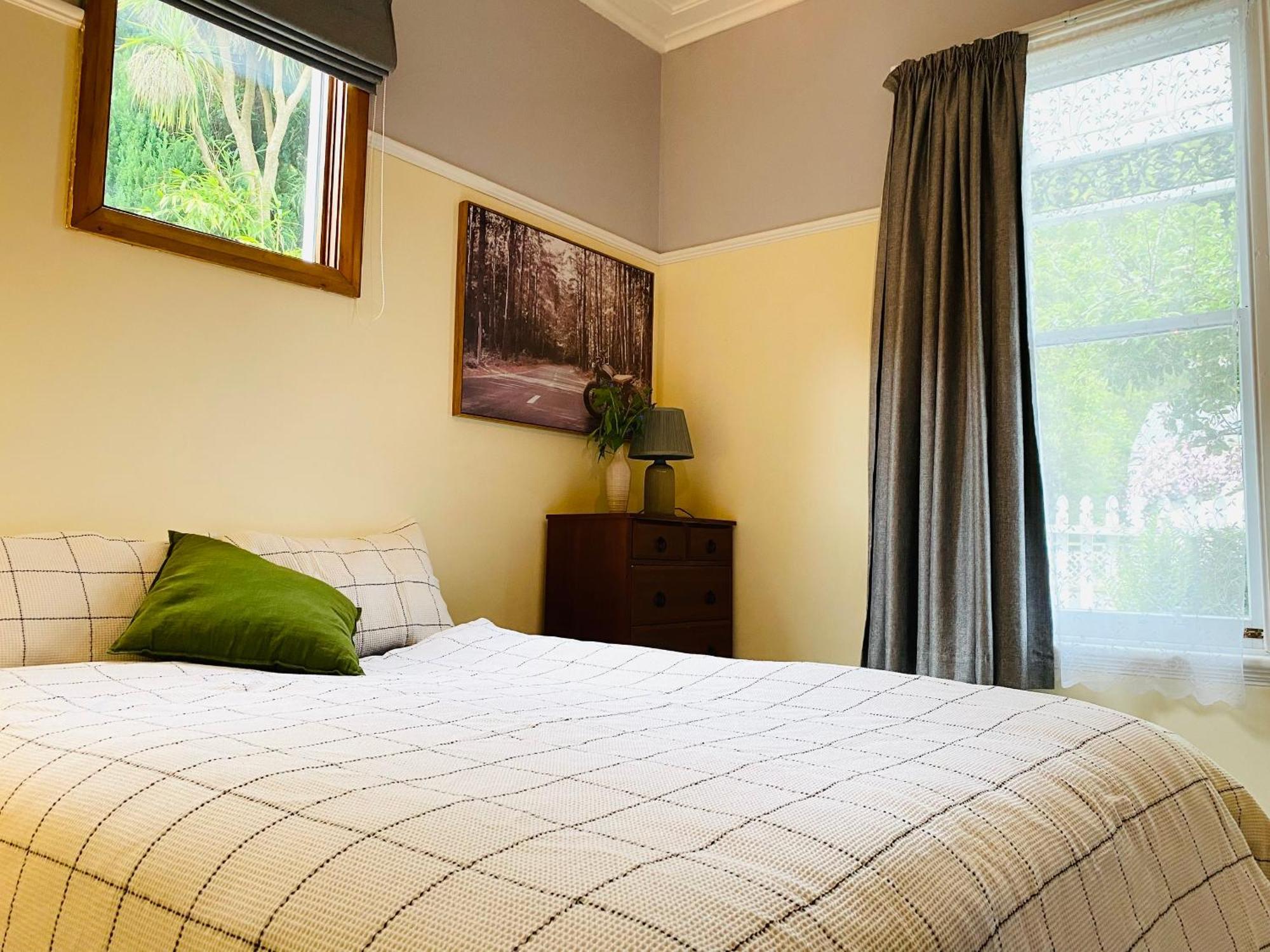 In Dunedin'S Heart, Full House, Full Sun, Full Chill, Why Stay At A Hotel When You Can Afford An Entire House Exterior photo